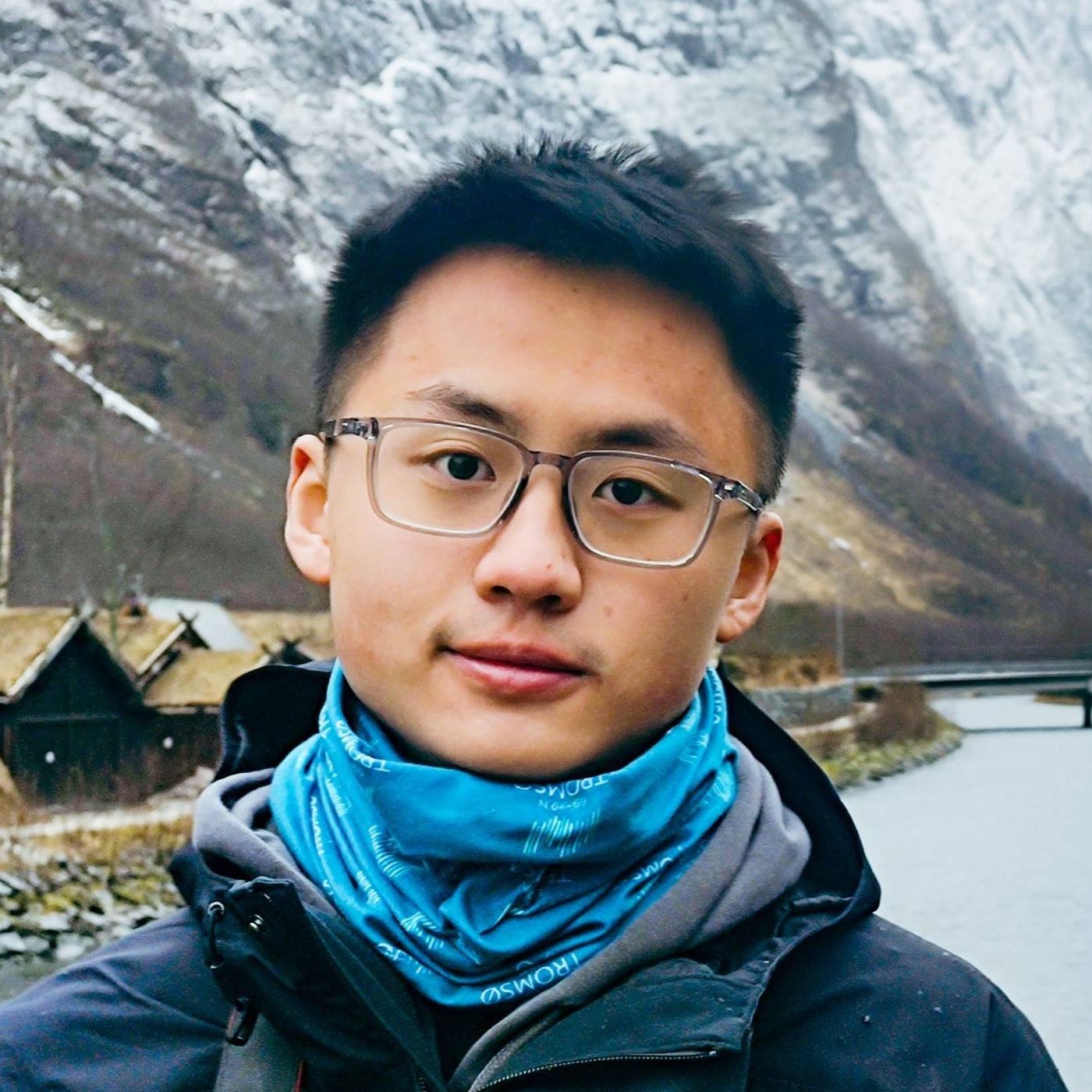 Chenghuai Lin 林骋怀